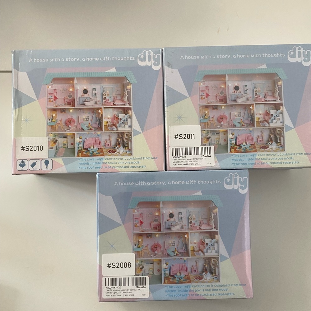 Set of 3 model rooms